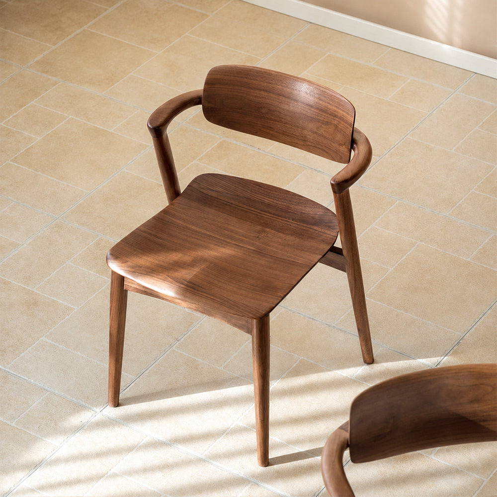 Mid-Century Solid Wood Dining Chair with Curved Armrests 1 Piece