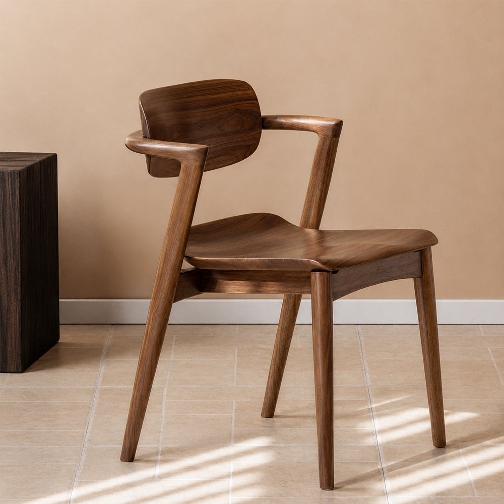 Mid-Century Solid Wood Dining Chair with Curved Armrests 1 Piece